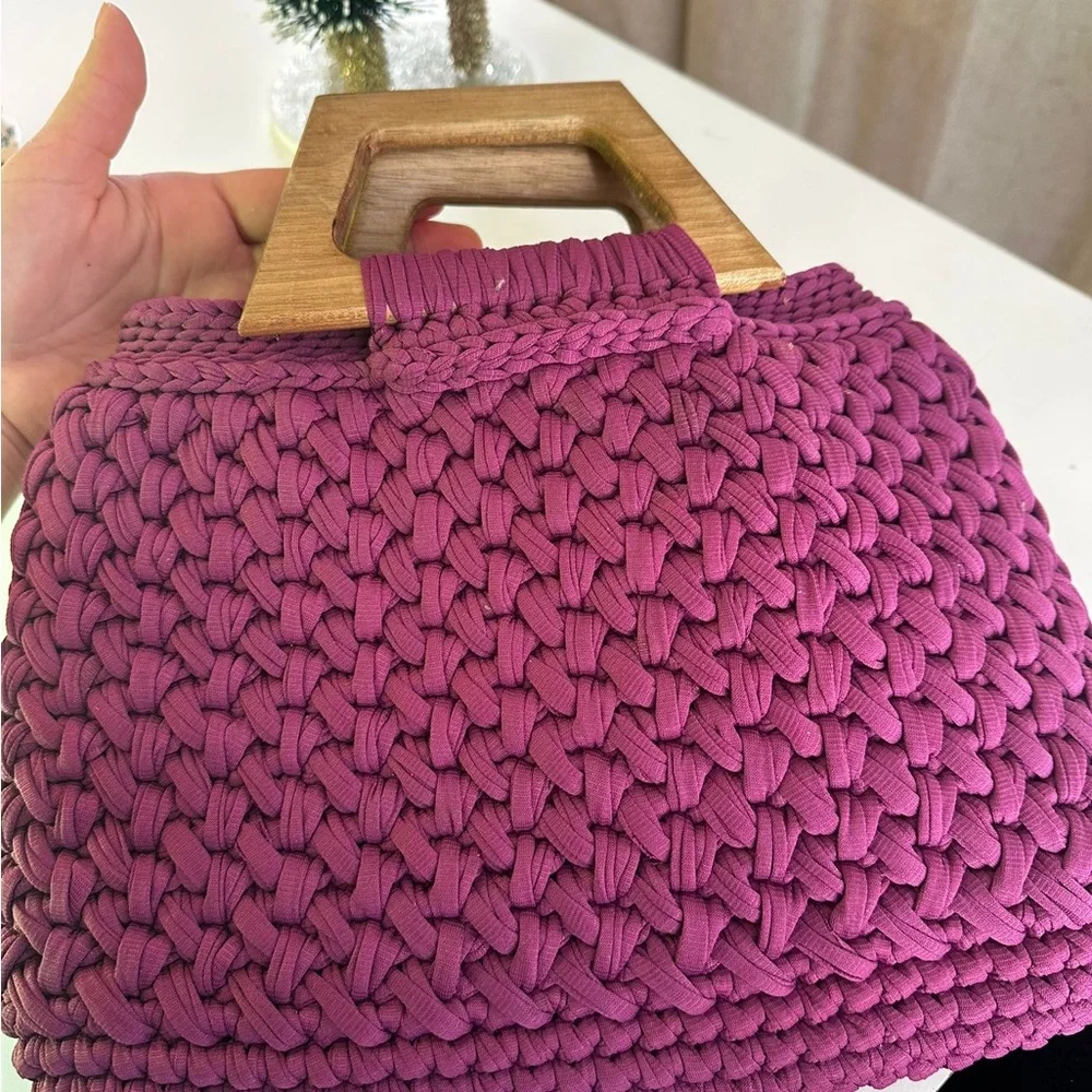 🎉Flurry Fashion Posh Party! 🎉 HANDMADE Handbag Purple with Wooden Handles NEW - Picture 8 of 8